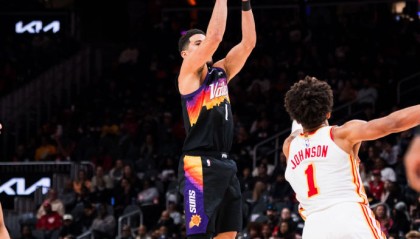 开云网站-太阳不敌老鹰，3连胜被终结！布克31分伤退，格林刚复出再次受伤|三分球|德雷蒙德·格林|菲尼克斯太阳队|洛杉矶湖人队|明尼苏达森林狼队_新浪体育_新浪新闻