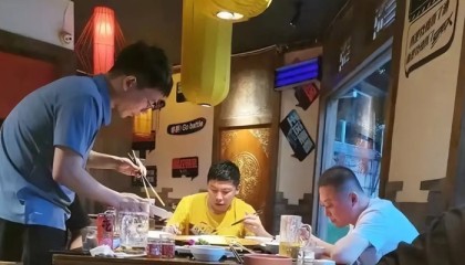 kaiyun-丧心病狂！41国乒奥运冠军全家遭死亡威胁：有人要杀死你全家|陈玘|国家队|北京奥运会|男双|马琳_新浪体育_新浪新闻