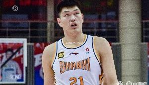 开云-高效表现！刘传兴半场7中5拿到11分4板1断1帽