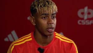 开云网站-亚马尔：我和梅西确实有很多相似之处，但我想书写属于我的历史