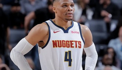 能打1到5号位绝非泛泛之辈，翻遍NBA历史 也就4人做到|奥兰多魔术队|体育数据分析|埃尔文-约翰逊|杜兰特|数据_新浪体育_新浪新闻