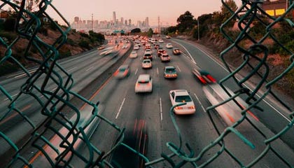 开云官网-李玮锋：国内多队欠薪导致外援不敢来，河南俩外援是我骗来的